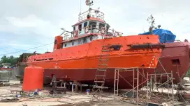 Jual Kapal Tugboat Mesin Yanmar 550x2hp tahun 2010