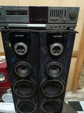 Tape radio deck polytron berikut speaker