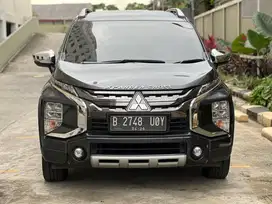 Mitshubishi Xpander Cross premium Abu-abu 2020 Low KM