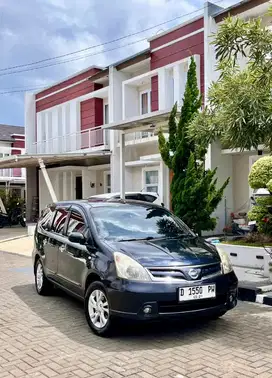 Nissan Livina 2011 Bensin