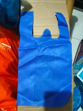Dijual tas spun bond utk berbagai keperluan uk.18x25