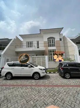 SUPER MINIMALIS! DIJUAL RUMAH AMERICAN STYLE NEW GRESS SATELIT INDAH!