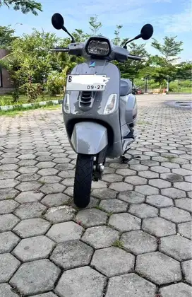 Vespa S iget 125 tahun 2022