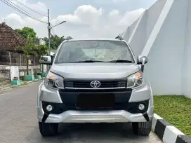TOYOTA RUSH TRD AT AUTOMATIC FACELIFT 2015 ANTIK JEEP SUV IRIT !!