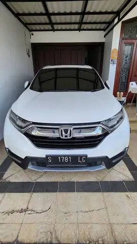 2020 CRV TURBO 1.5 PRESTIGE 7 SEATER