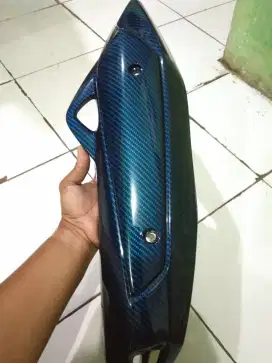 Tameng knalpot ori yamaha N-Max old carbon biru tinggal pasang