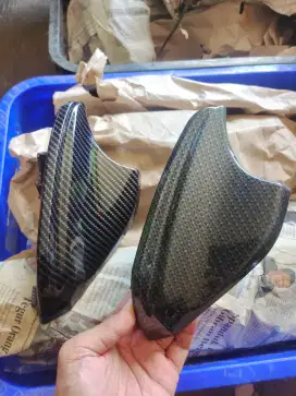Cover sirip bawah yamaha fino karbu sudah di carbon