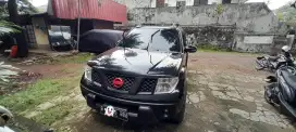 Nissan Navara 2.5 A/T (Full black istimewah)