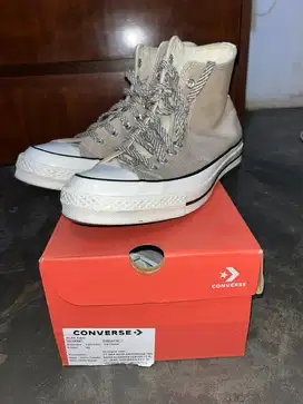 Sepatu Converse Chuck 70