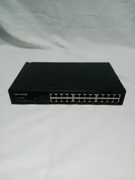 Switch hub 24 port Tplink tl-sf1024d