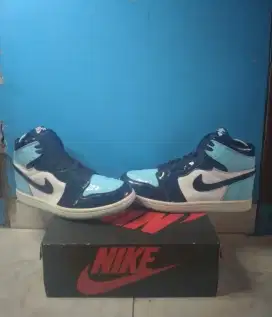 Jual cepat murah Nike air jordan 1 retro high OG UNC patent blue ori.