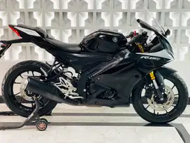 Yamaha R-15 V4 connected hitam 2022 yamaha R15V4 yzf R14 V-4