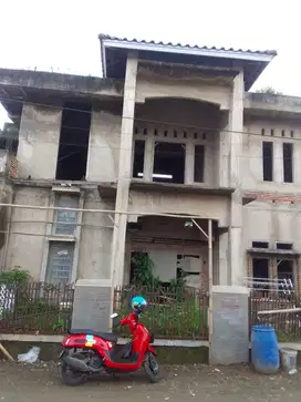 Dijual Rumah Rangkay 3 Lantai di Graha Citalang Permai Purwakarta