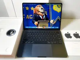 MacBook Air 13 inch M3 2024 On garansi Ibox