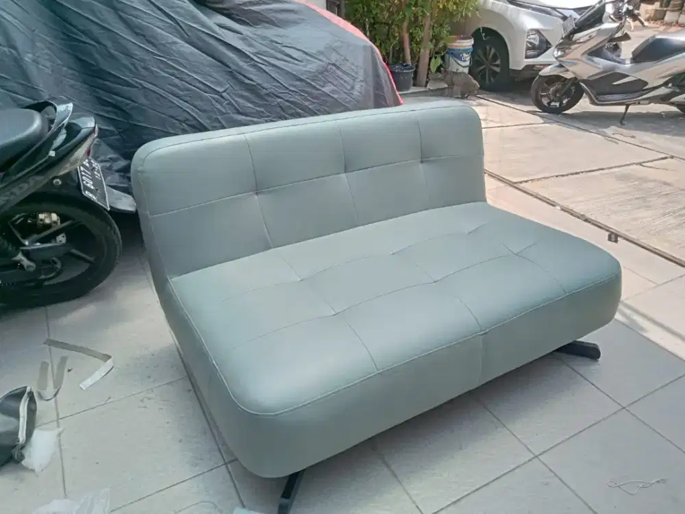 Reparasi sofa dan costume sofa