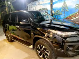 Fortuner SRZ TRD 2019