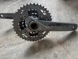 Crankset Alivio ht2 triple