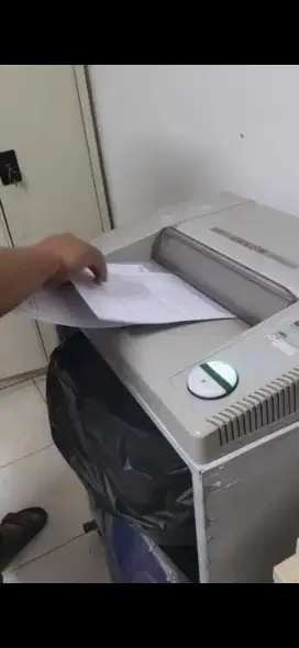 Pusat sewa mesin Shredder paper