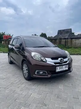 Honda mobilio e Prestige at