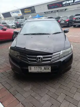 Dp 7 jt Honda City 2011 E AT Hitam