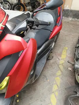 Yamaha xmax istimewa'