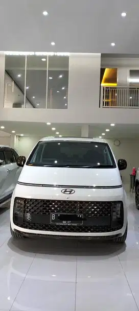 CASH HYUNDAI STARIA 2021 ! 7 Seat