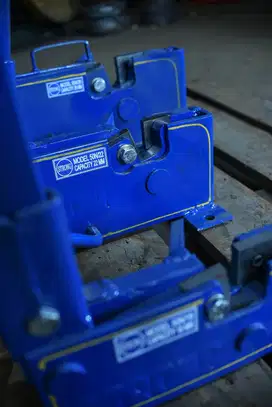 Gunting Beton Manual STRONG 32mm