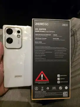 Infinix Zero 30 4G Pearl White
