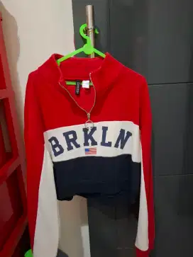 Baju crop tangan panjang