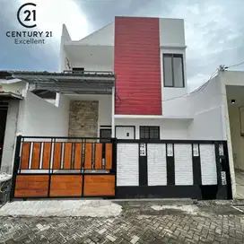 Rumah Kost Ekslusif Terbaru (SUDAH FULL ANAK KOS DAN PERABOT) Malang