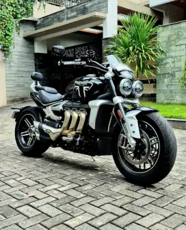 Triumph Rocket 3 GT 2500cc, Odo 1000 KM, th 2022