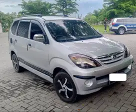 daihatsu xenia (2006)