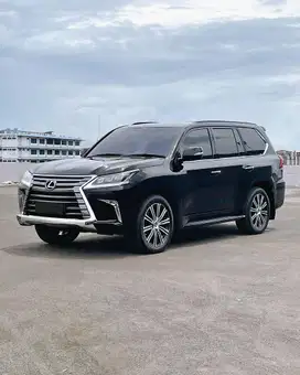 LX570 Luxury 2018