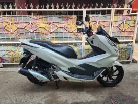 HONDA PCX ABS TH 2018 MULUS PAJAK HIDUP