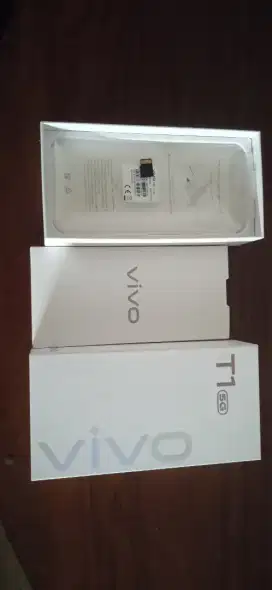 Vivo T1 5G Kotak Dus Masih Mulus