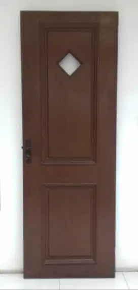 Pintu Kayu Bekas