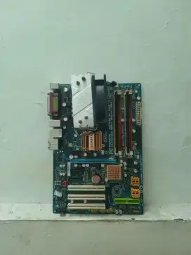 Dijual 1 set komponen komputer LGA 775