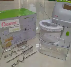 Mixer otomatis pengaduk adonan