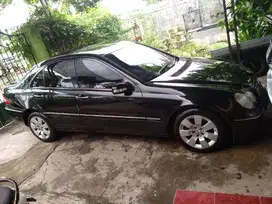 BU Jual Cepat Mercedes Benz Mercy W203 C240 Matic Sunroof 2004