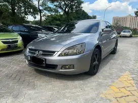 Honda Accord Manual 2006 KM 85rb Antik Istimewa