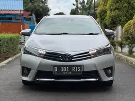 DP Rendah! Toyota Altis 1.8 V AT 2015