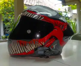 Helm KYT TT Course Venom Limited Edition