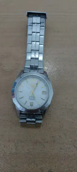 Jam tangan merk seiko asli