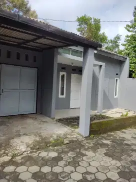 Disewakan Rumah Type 45 Per tahun