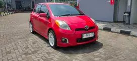 Toyota Yaris Merah 2012