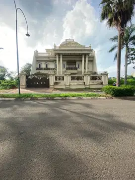 Di Jual Rumah Mewah Klasik Eropa Tangerang Bangunan Kokoh Anti gempa