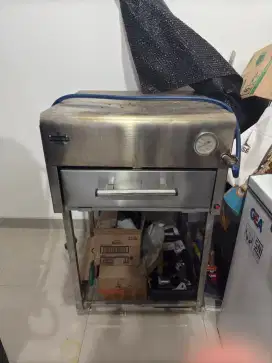 Oven lapis legit