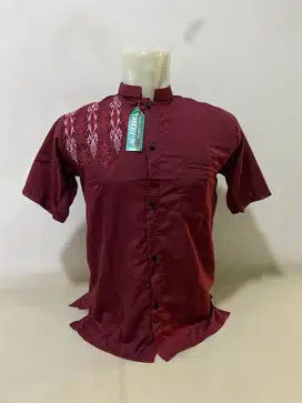 Baju Koko Pendek Maroon Motif Bordir