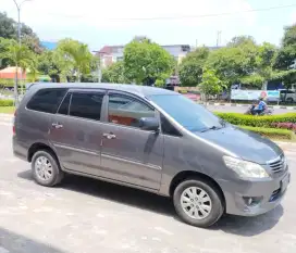 Innova matic bensin 2012