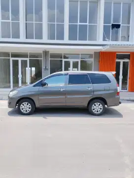 Innova matic bensin 2012